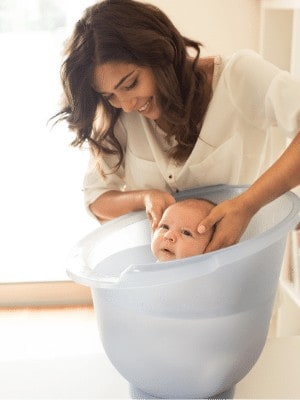 Must have baby items - Baby bathtub